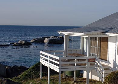 South Winds Oceanfront Bungalow, Simonstown self-catering weekend getaway