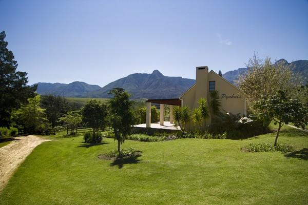 Wildebraam Berry Estate self-catering weekend getaway